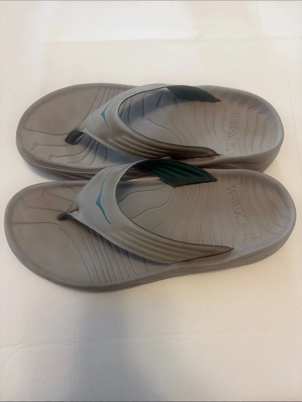 Hoka One One Men's Gray Flip-Flop Sandals with Teal Accent